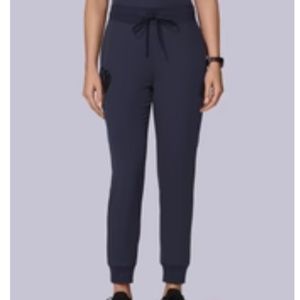Mandala Scrub Joggers in Steel